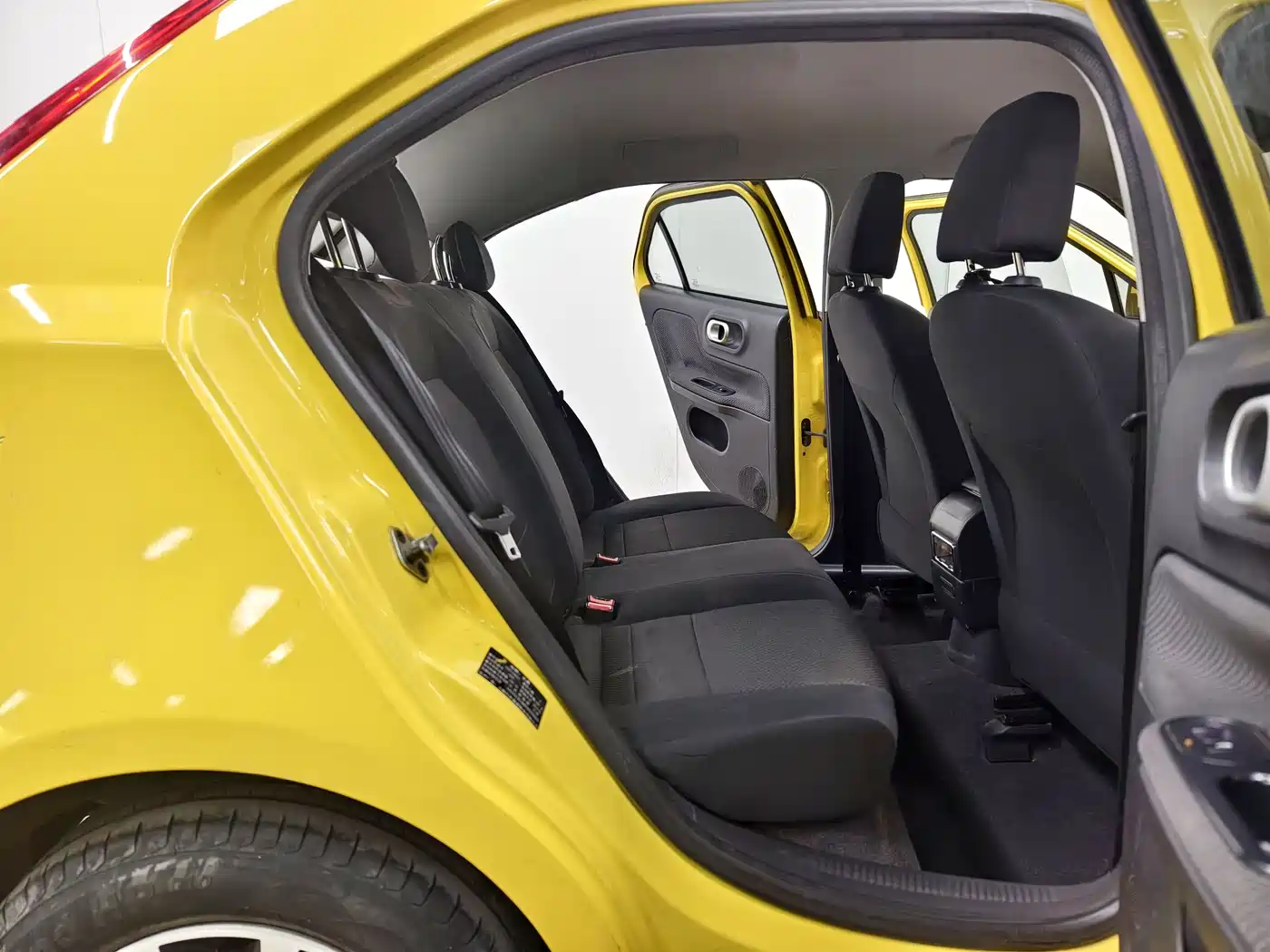 MG 3 2015 2014 1.3L AMT Comfort Edition