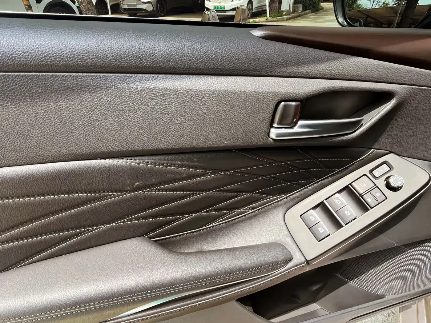 Toyota Avalon 2019 2.5L Touring Premium Edition China VI фото 8
