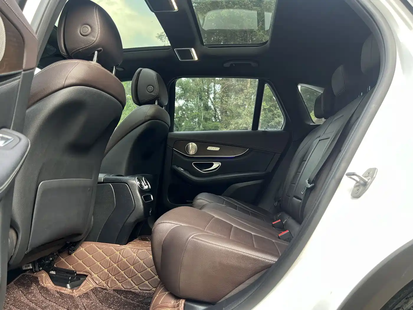Mercedes-Benz GLC 2020 GLC 300 L 4MATIC Dynamic фото 8