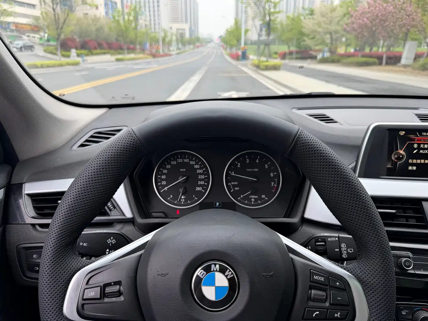 BMW X1 2018 sDrive18Li Fashion Model фото 18