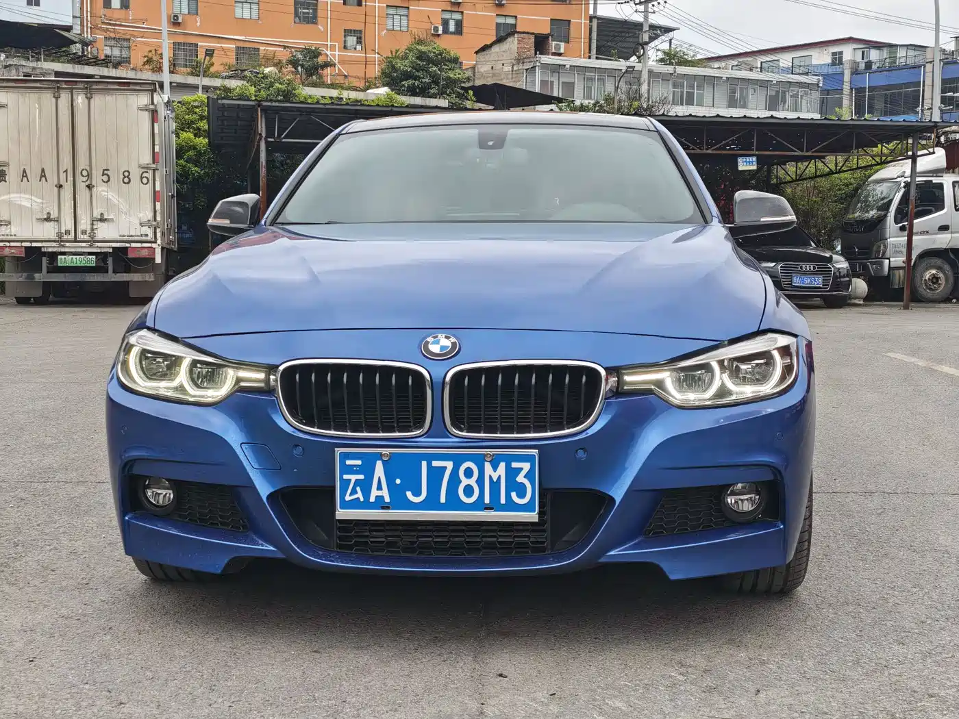 BMW 3 Series 2016 328i xDrive M Sport фото 2