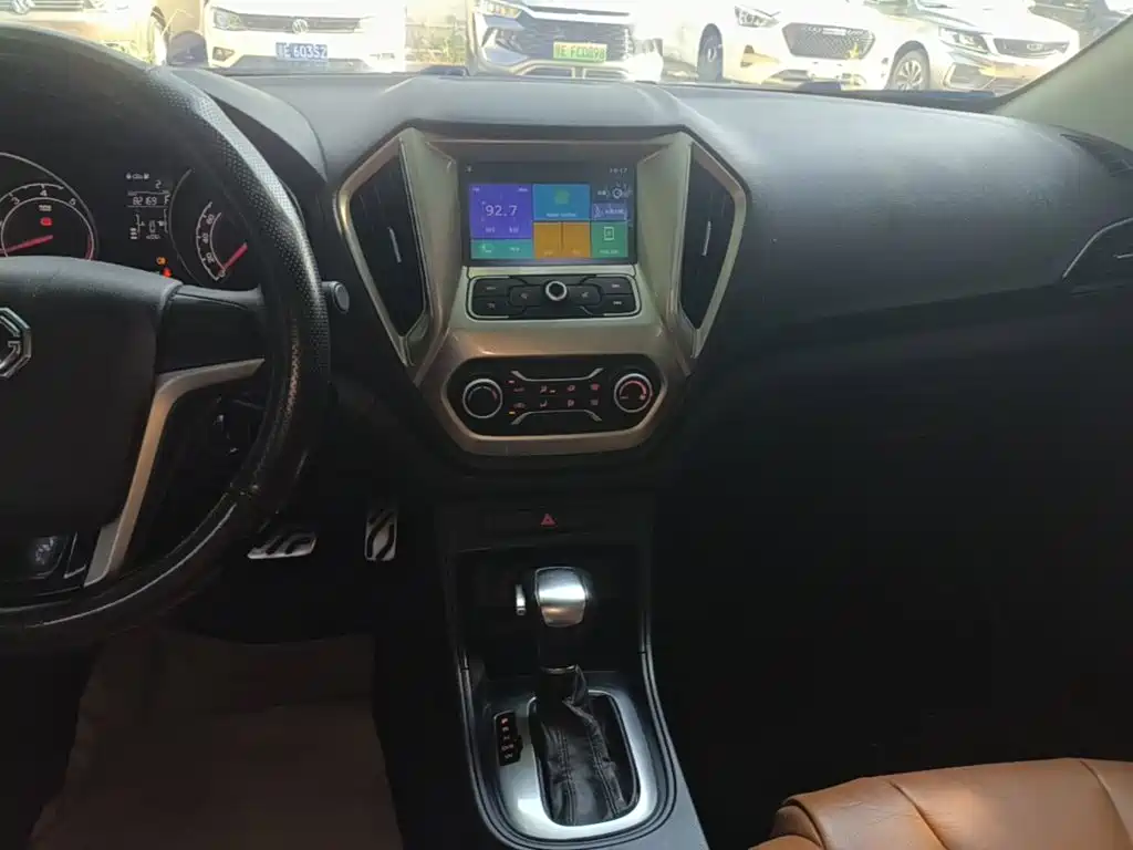 MG GT 2017 2016 Model 1.5T Automatic Premium Luxury Edition
