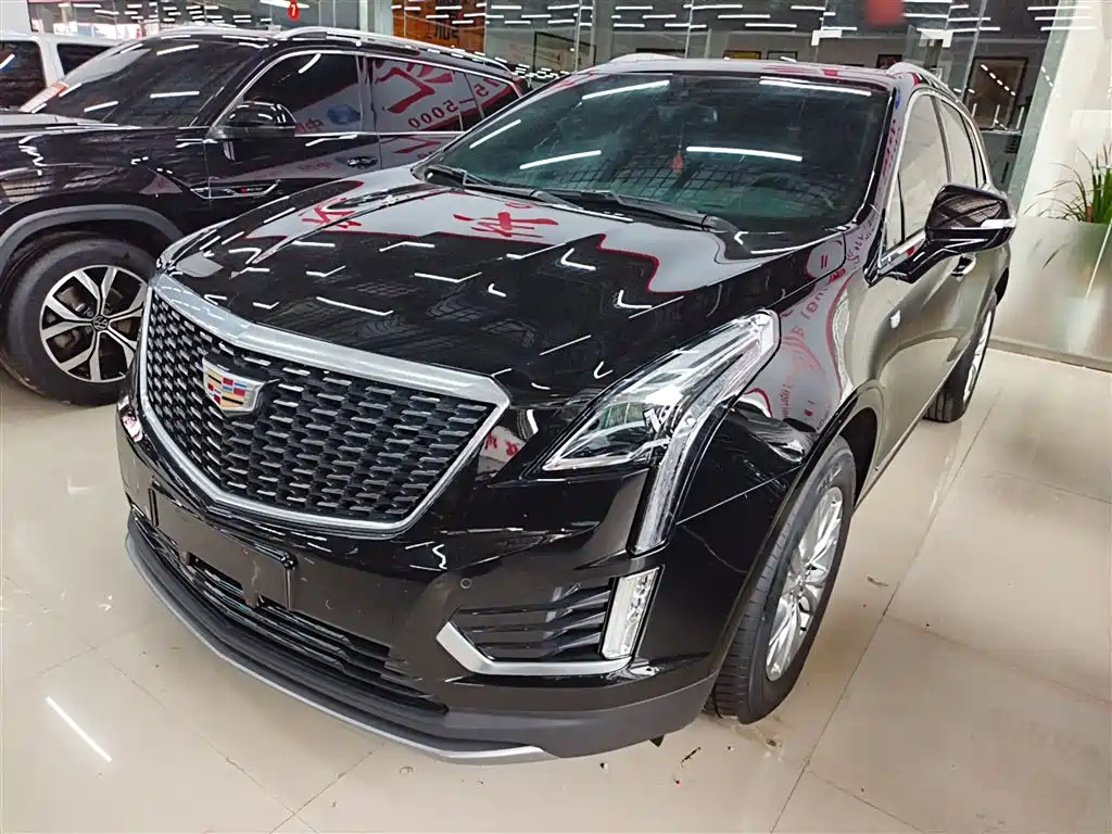 CADILLAC XT5