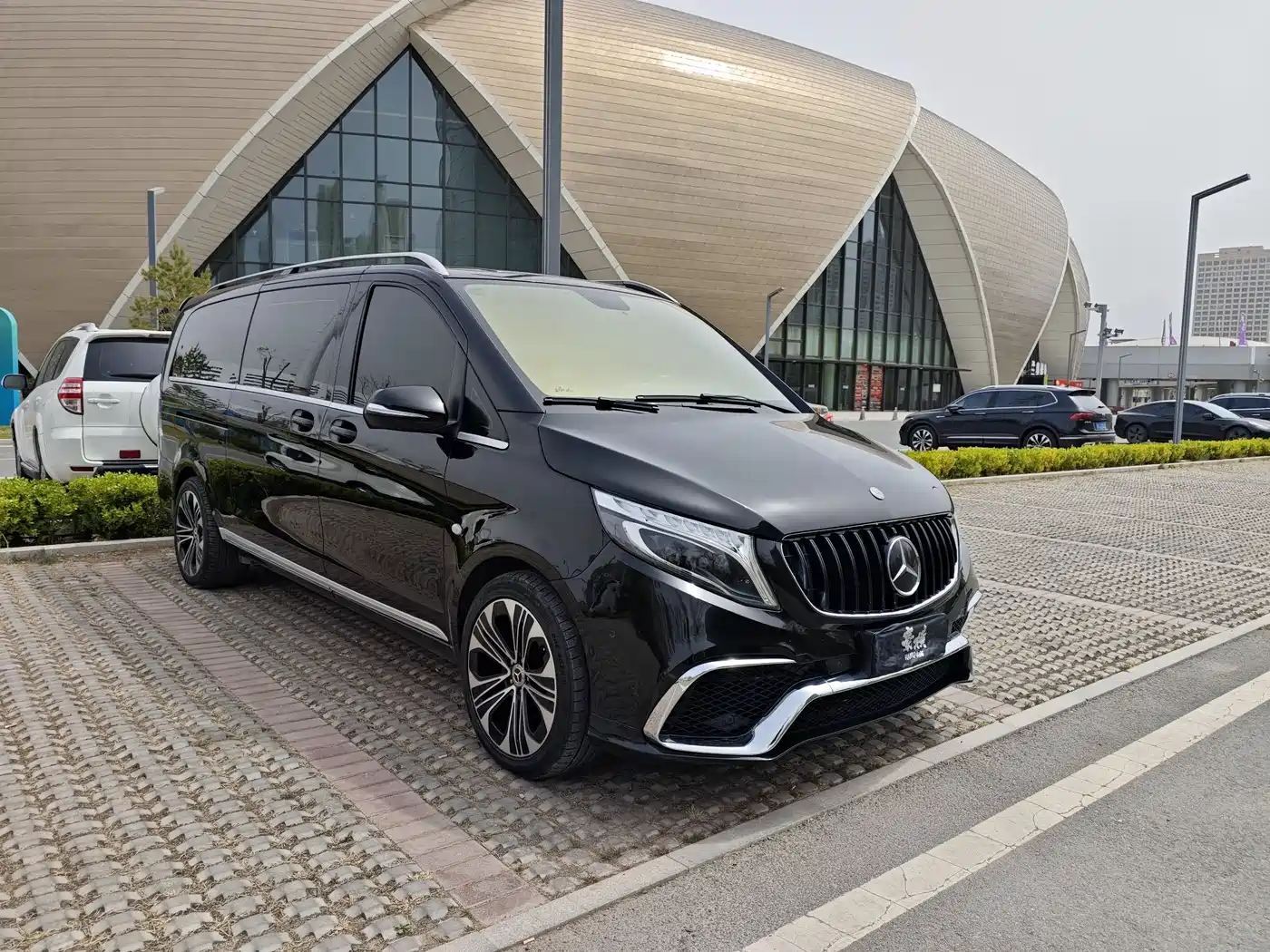 Mercedes-Benz Vito 2018 2.0T Business Edition China VI фото 3