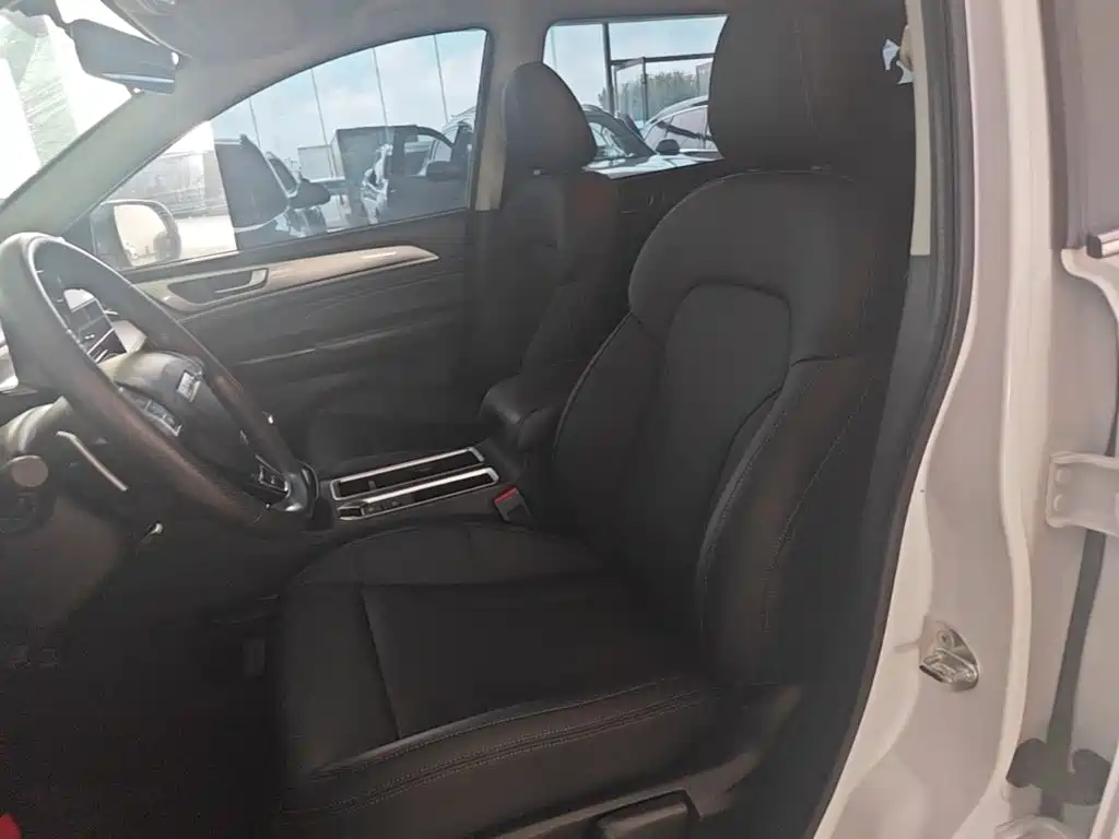 Haval M6 2024 2023 PLUS 1.5T DCT Elite Smart Connect