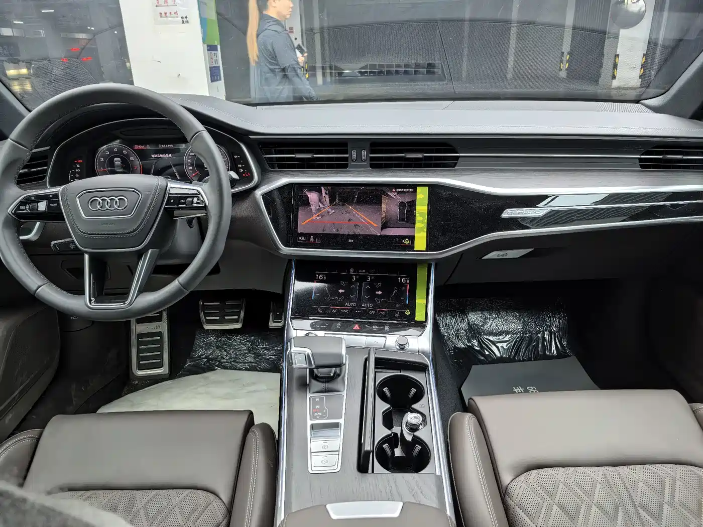 Audi A6L 2026 2026 Model Year 45 TFSI quattro Premium Dynamic