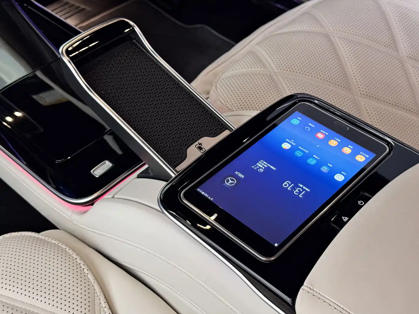Фото 24 - Mercedes-Benz Maybach S-Class