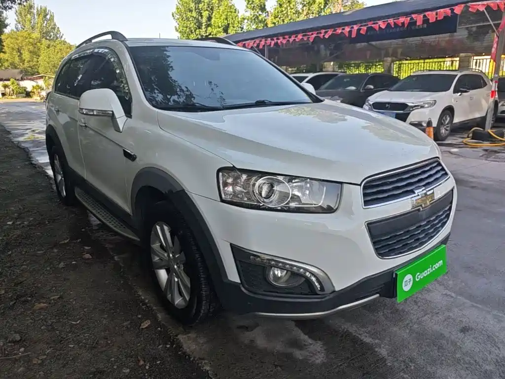 Chevrolet Captiva 2017 2015 2.4L AWD Flagship 7-Seater