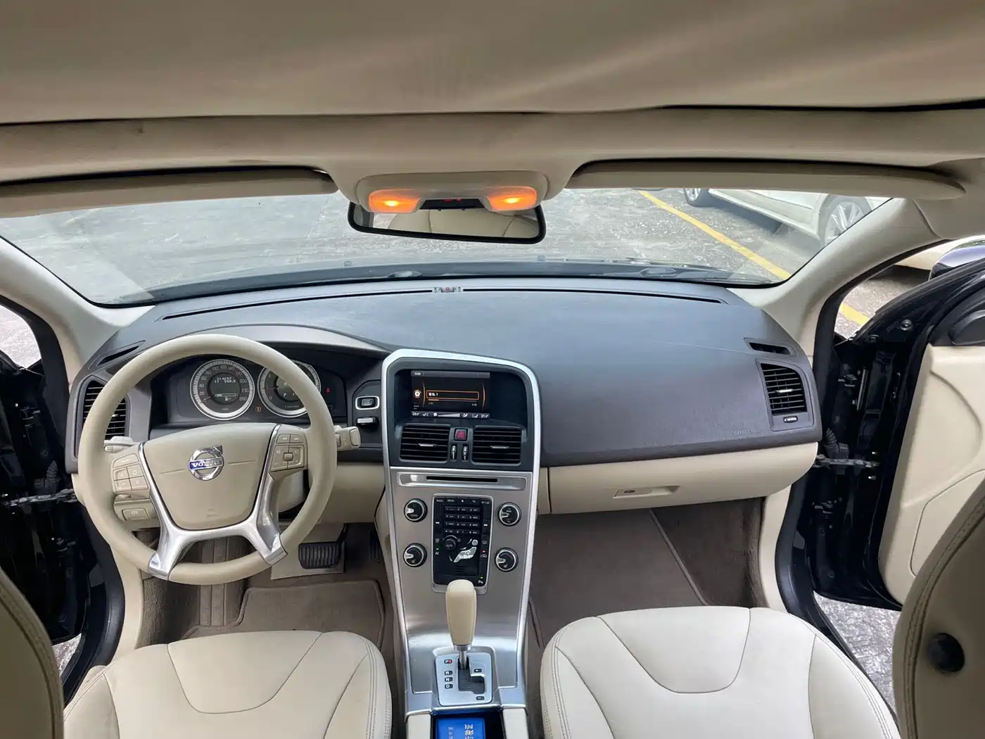 Volvo XC60 (Import) 2011 2011 2.0T Elegance Edition