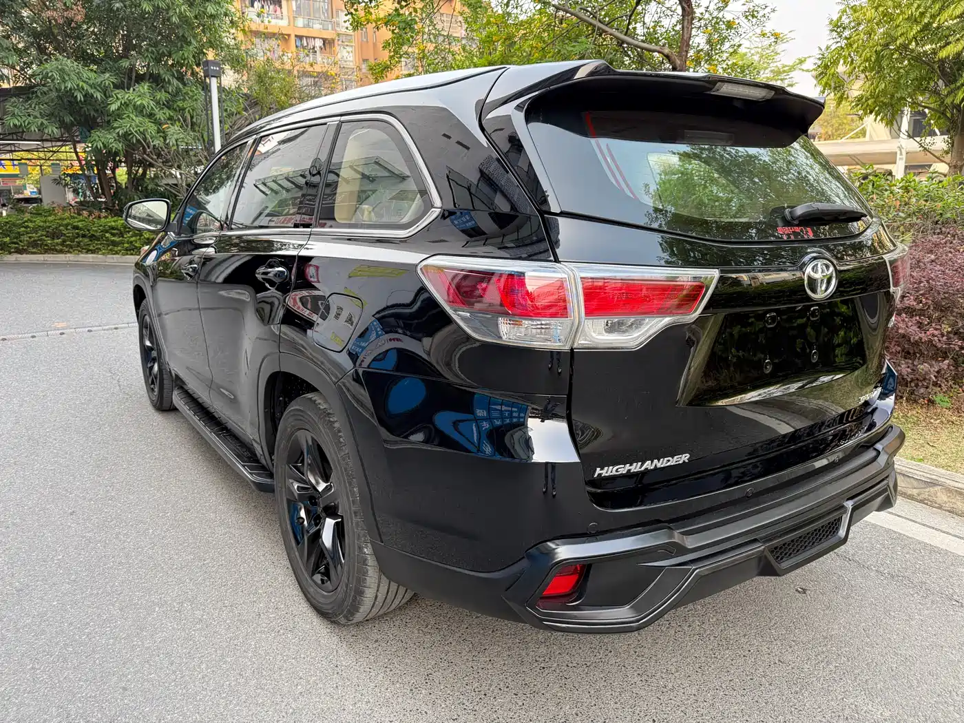 Toyota Highlander 2017 2.0T 4WD Premium 7-Seater фото 2