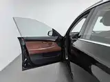 Photo 8 - BMW 5 Series GT