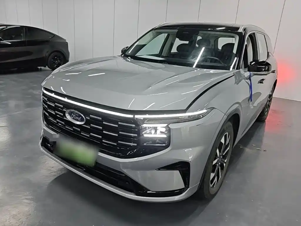 Photo 1 - Ford Edge