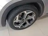 Фото 23 - Geely Monjaro