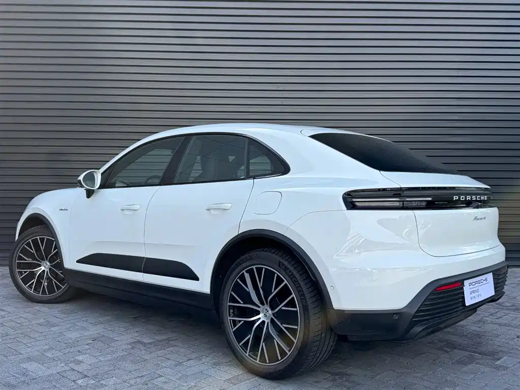 Porsche Macan EV 2025 2024 Macan 4