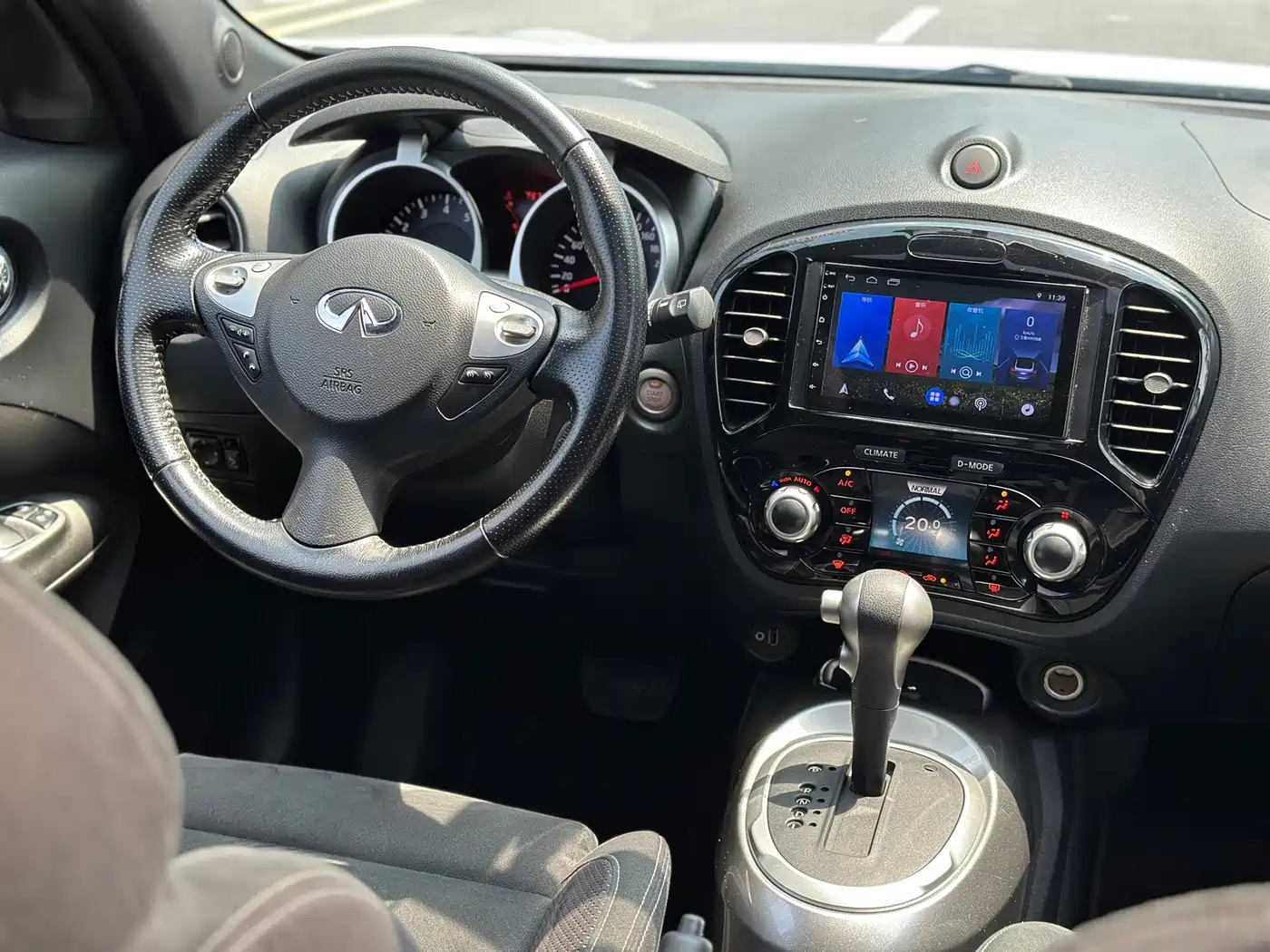 Infiniti ESQ 2019 2014 1.6L Free Edition