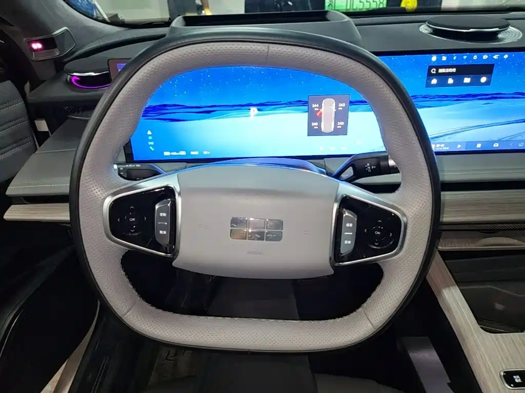 Geely Galaxy Galaxy E8 2024 2024 665km RWD Starship Voyager Edition
