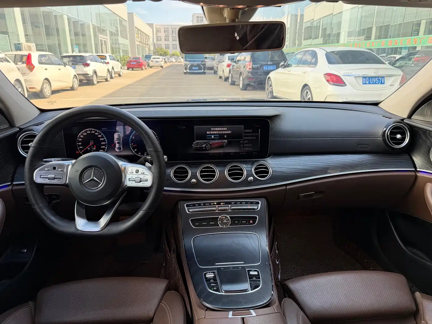 Mercedes-Benz E-Class 2019 E 200 L Sport фото 10