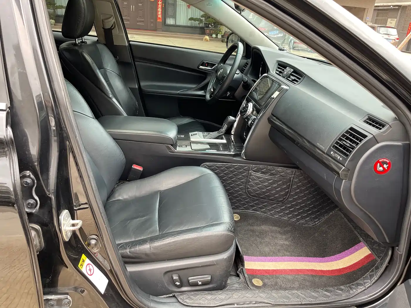 Toyota Reiz 2012 2.5V Grace Elite Styling Edition фото 12