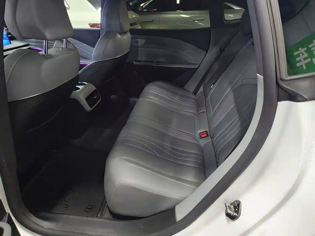 Geely Galaxy Galaxy E8 2024 2024 665km RWD Starship Voyager Edition