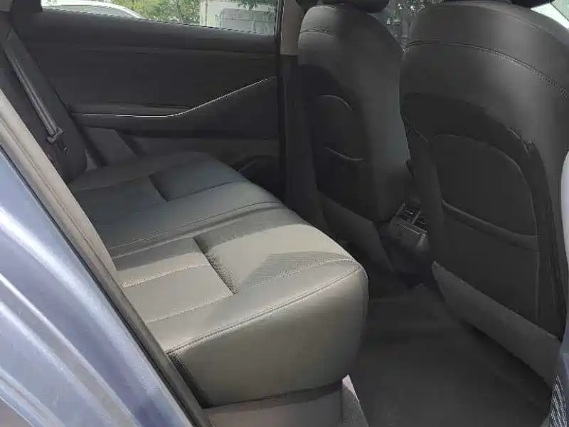 Nissan N6 2025 2025 Mid Configuration