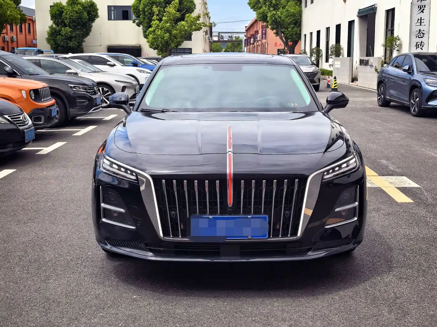 Hongqi H5 2026