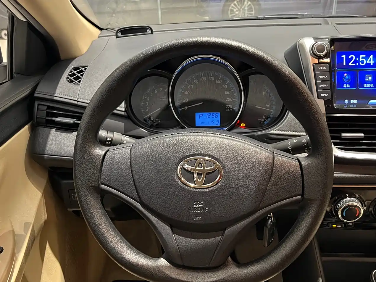 Toyota YARiS L Zhi Xuan 2018 1.5E CVT Champion Limited Edition фото 16