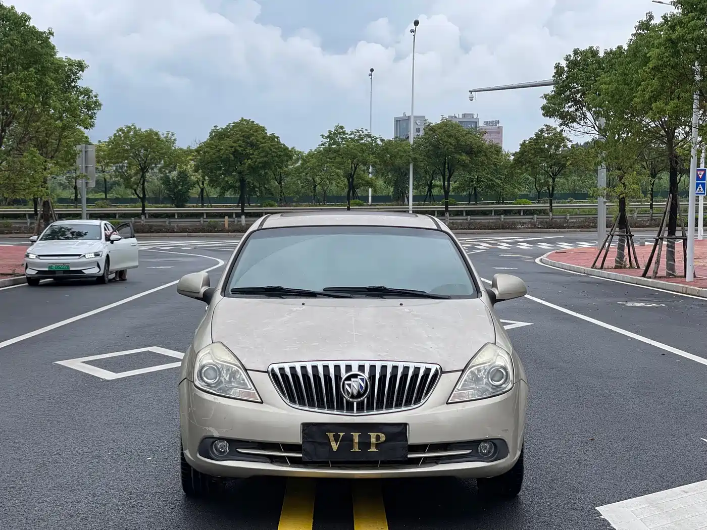 Фото 2 - Buick Excelle