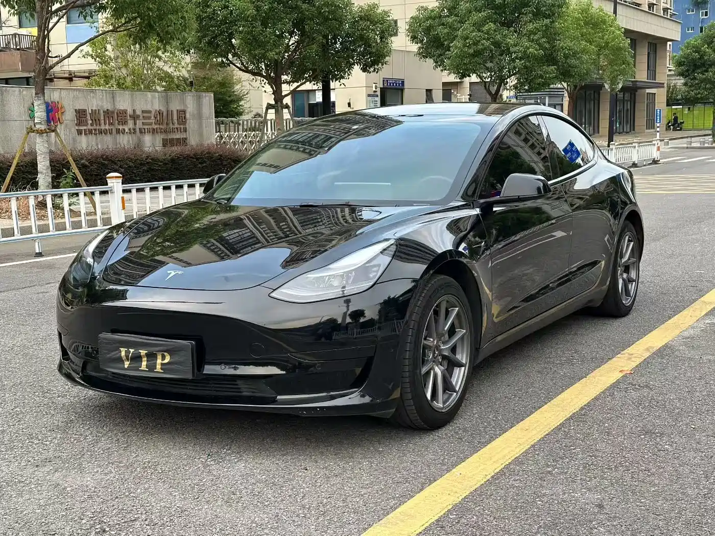 Tesla Model 3 2022
