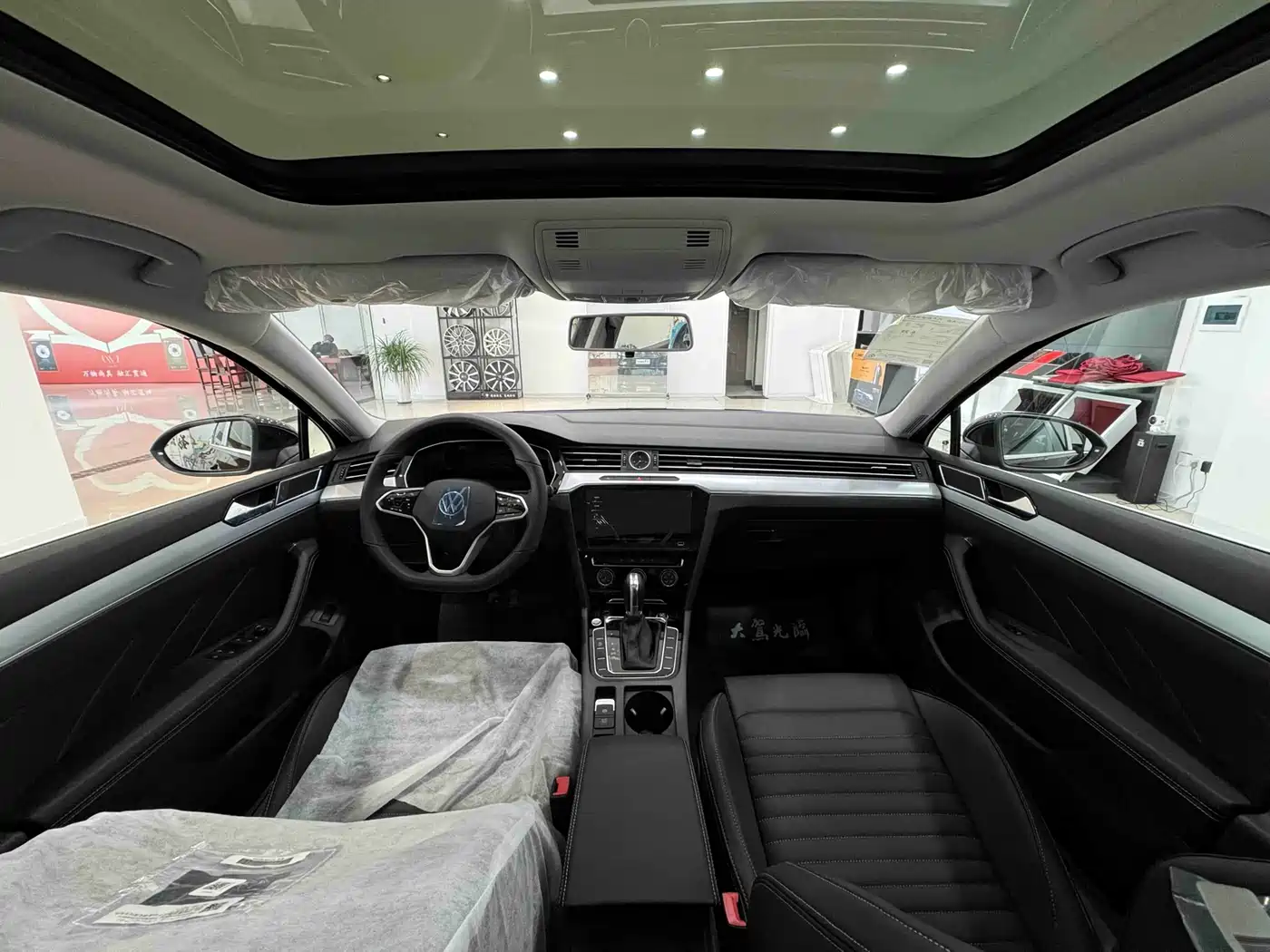 Volkswagen Magotan 2025 Popular Edition 280TSI DSG Comfort фото 16