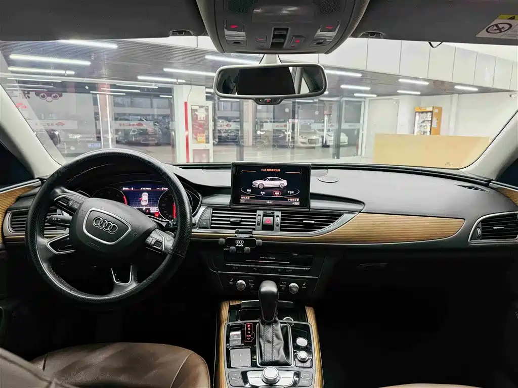 Audi A6L 2018 30th Anniversary 30 FSI Style фото 21