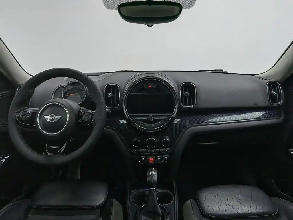 Фото 5 - MINI COUNTRYMAN