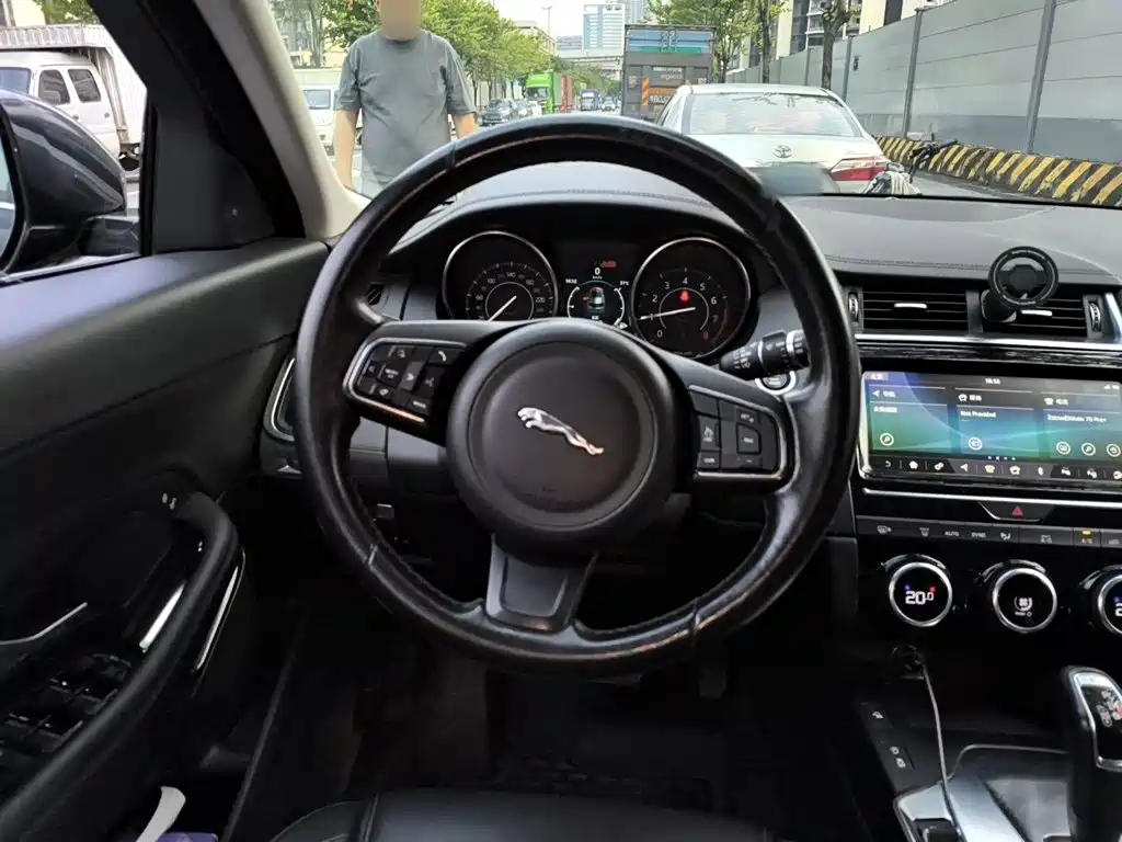 Jaguar E-PACE 2019 2018 Model P200 S China V