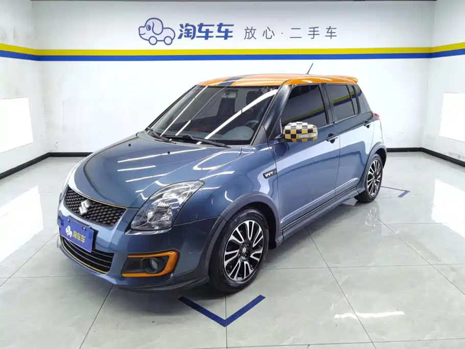 Фото 1 - Suzuki Swift