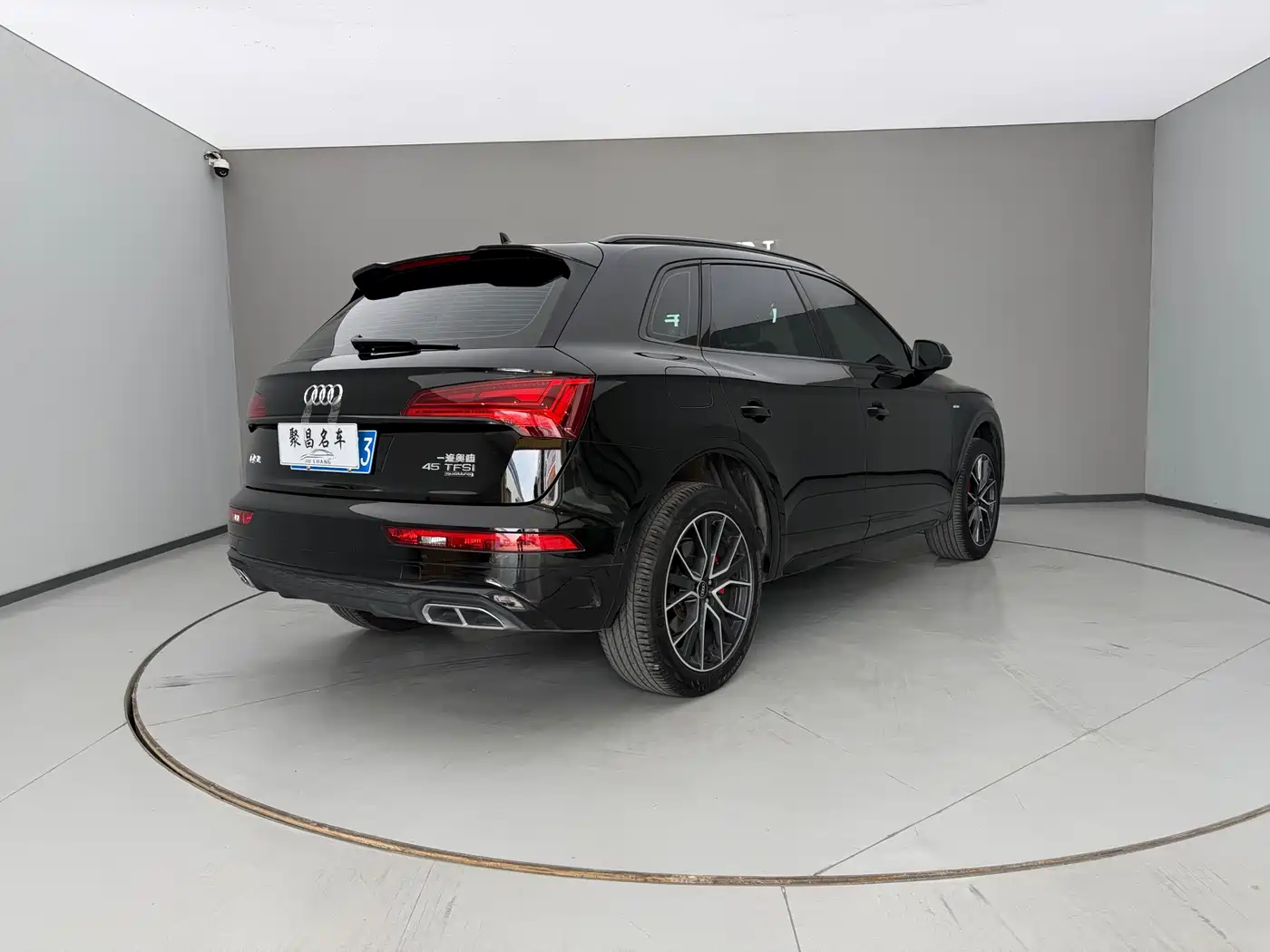 Audi Q5L 2024 Model 45 TFSI Luxury Dynamic фото 5