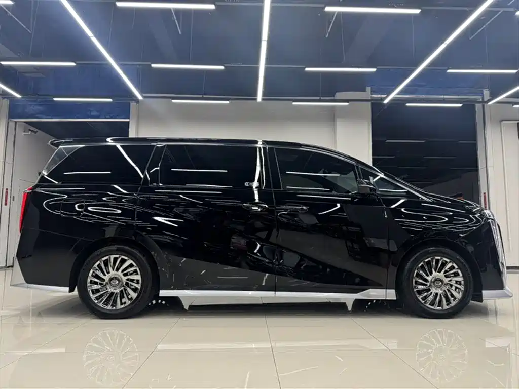 GAC Trumpchi Trumpchi M8 2025 Model Master Series Super Hybrid Edition фото 7
