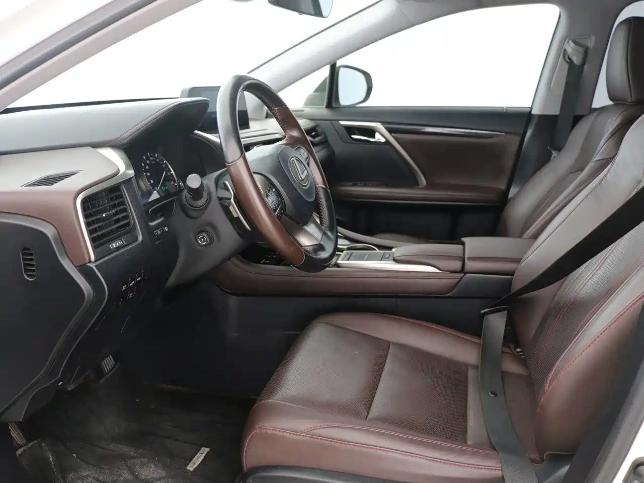 Lexus RX 2020 Facelift 300 AWD Elegance Edition фото 6