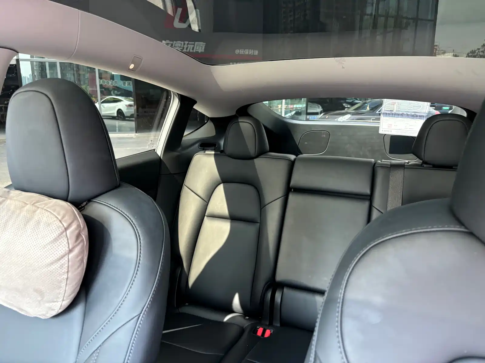 Фото 9 - Tesla Model Y