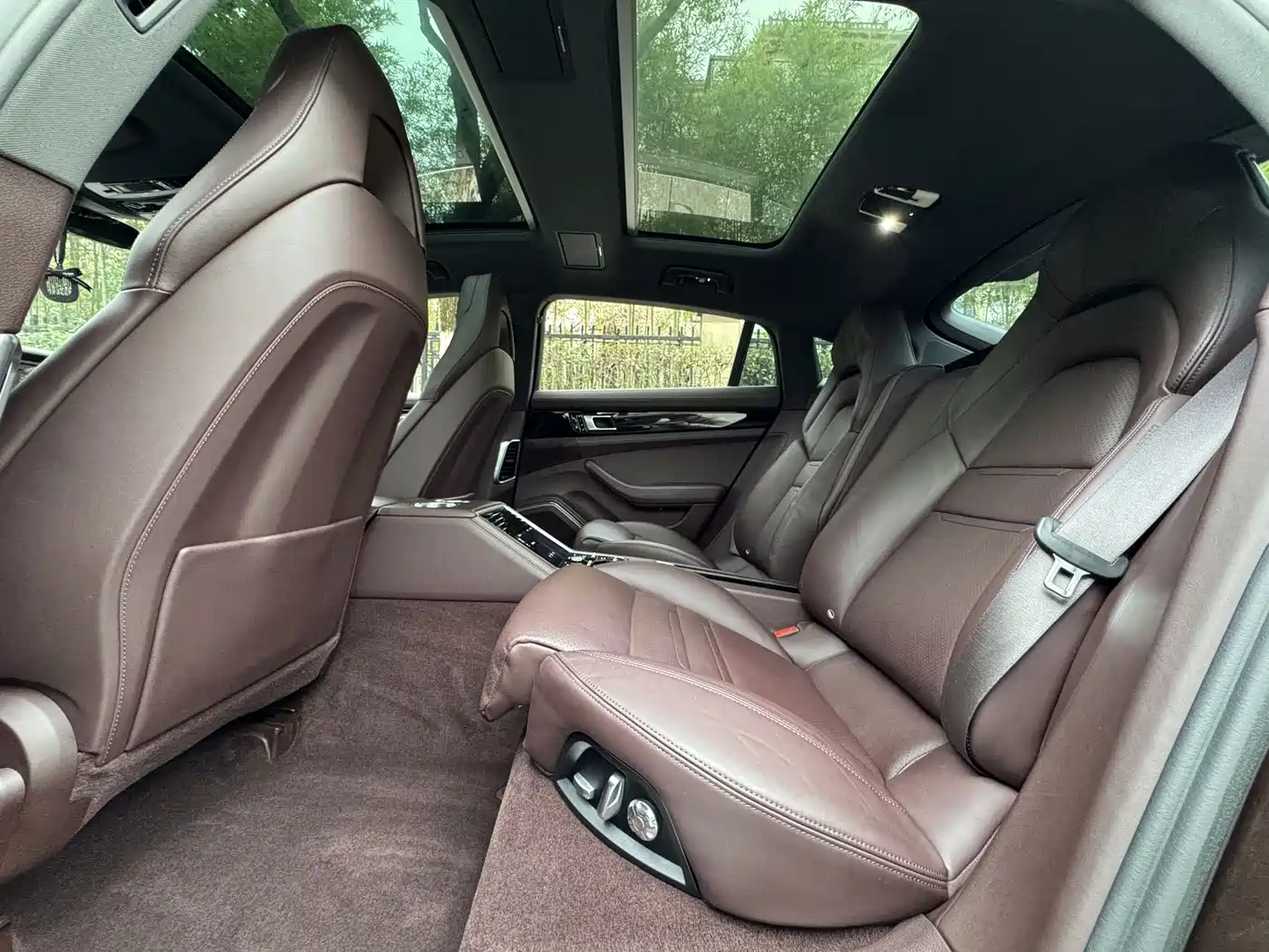Porsche Panamera 2017 Panamera Executive Long Wheelbase 3.0T фото 9