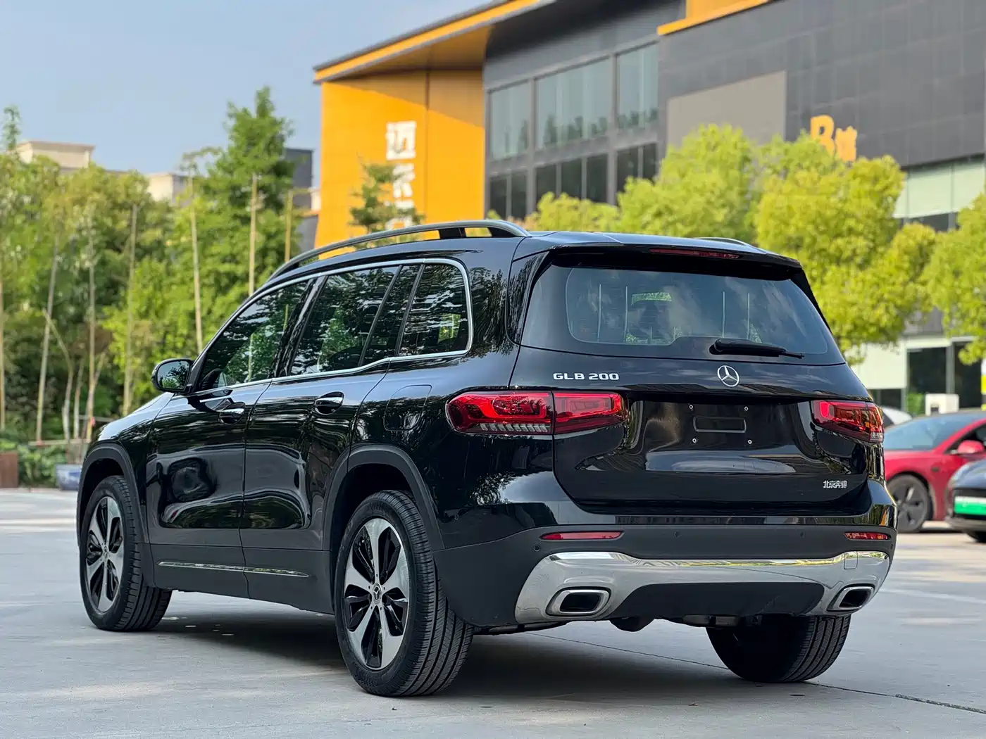 Mercedes-Benz GLB 2022 Model GLB 200 Fashion Edition фото 6