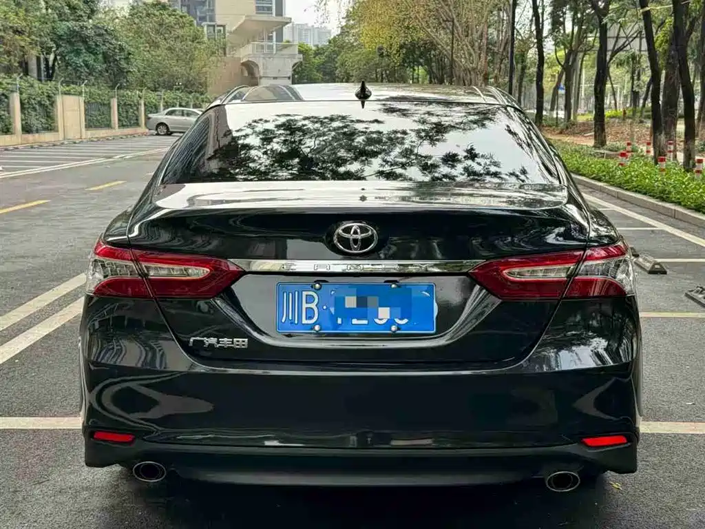 Toyota Camry 2021 2.0G Luxury Edition фото 5