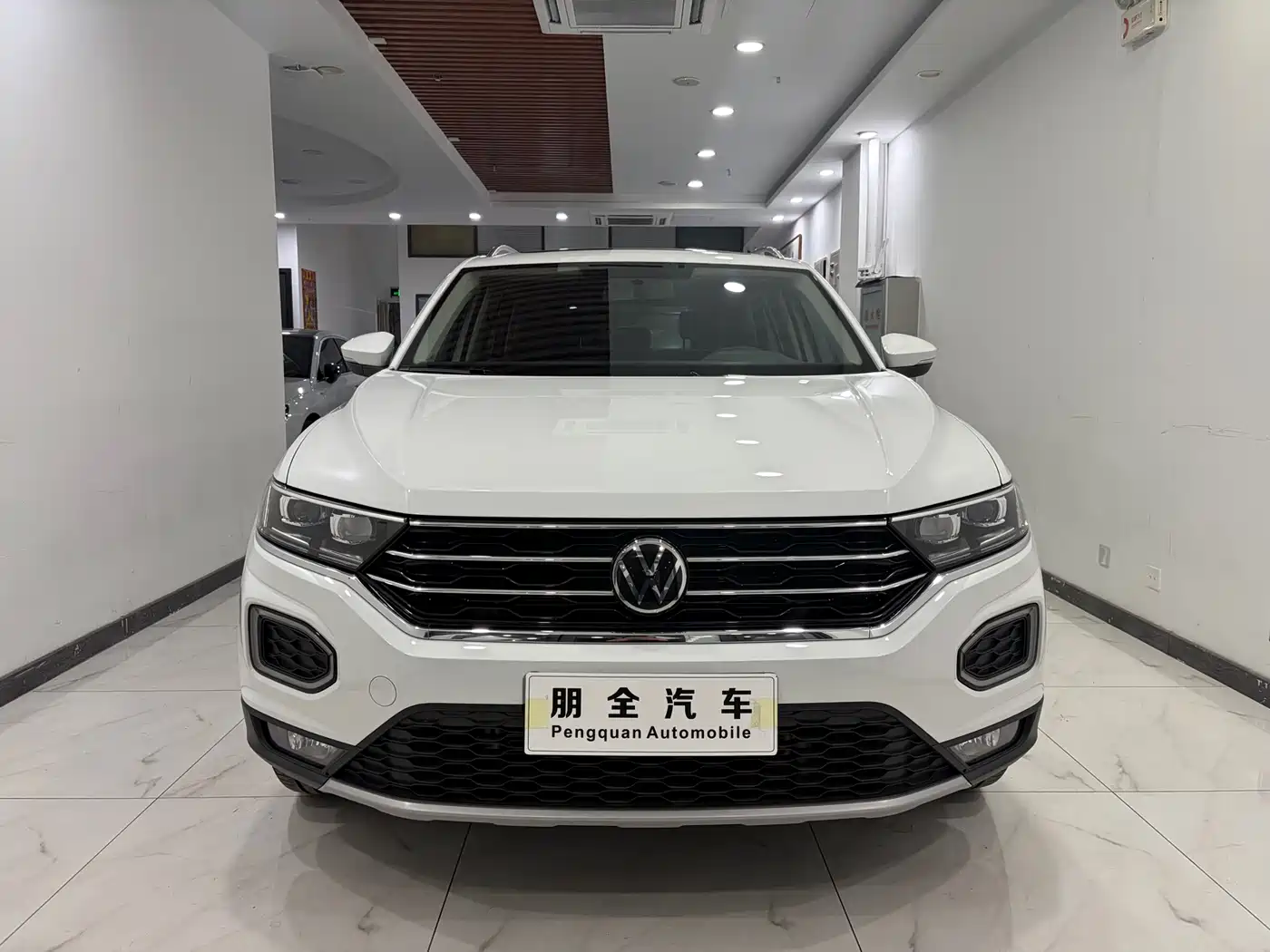 Volkswagen T-ROC 2022 280TSI DSG 2WD Comfort PLUS фото 2