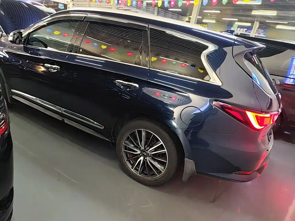 Infiniti QX60 (Import) 2019 2018 2.5 S/C Hybrid 2WD Excellence Edition China VI