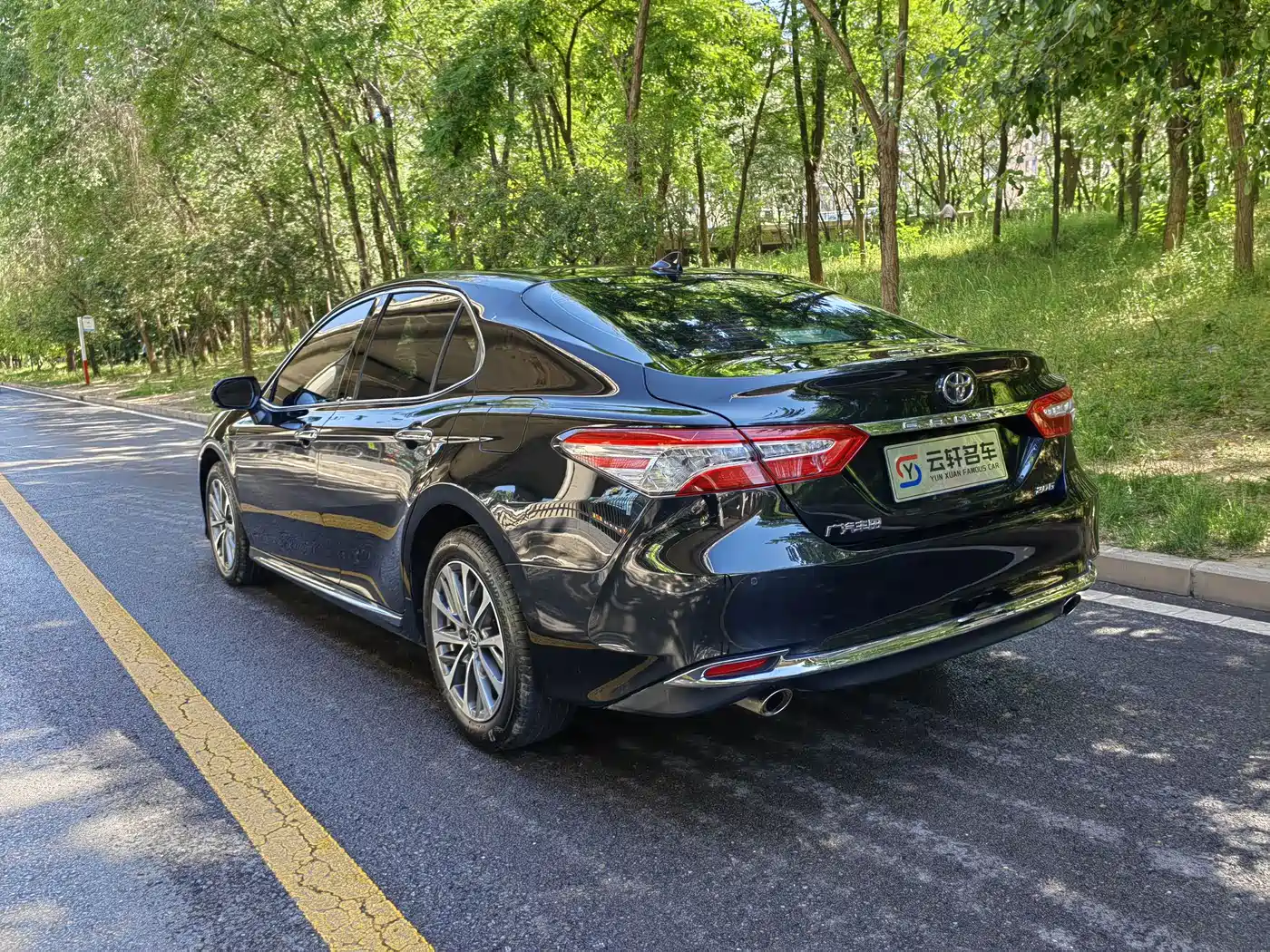 Toyota Camry 2023 2.0G Luxury Edition фото 19