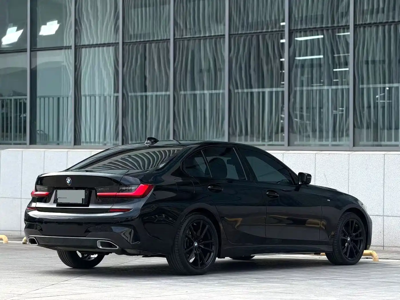 Фото 8 - BMW 3 Series