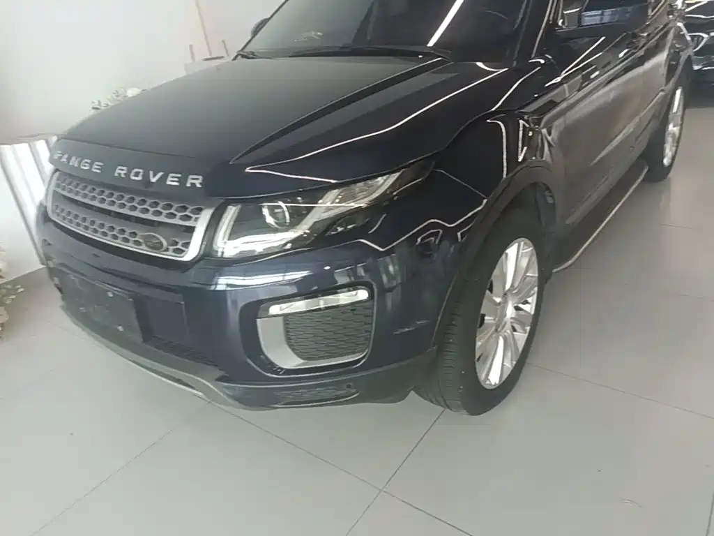Фото 24 - Land Rover Range Rover Evoque