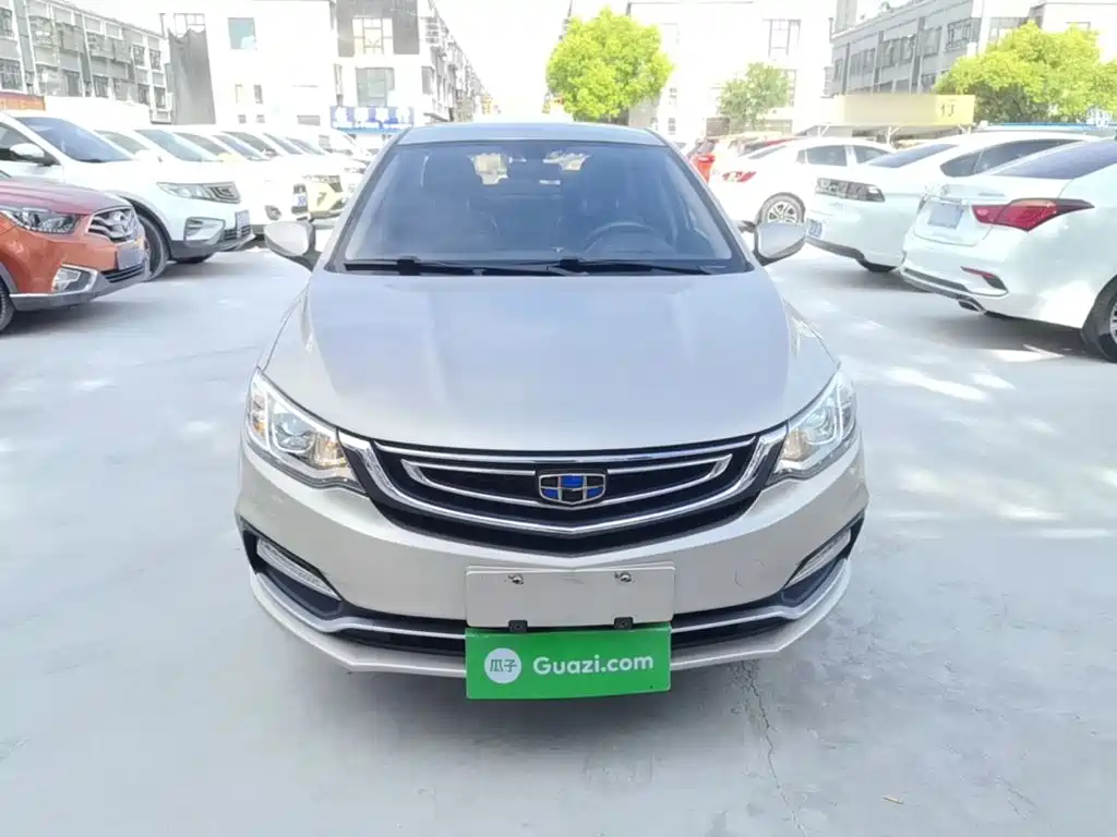 Фото 3 - Geely Vision