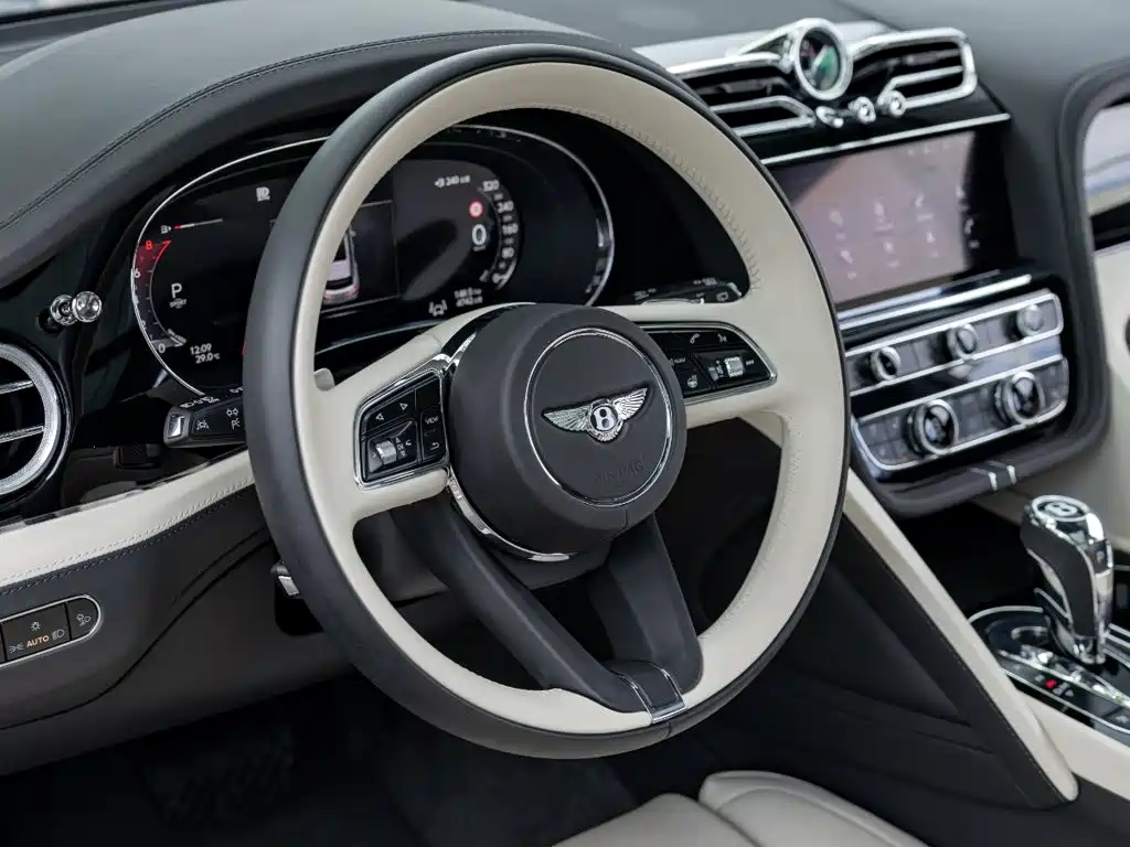 Bentley Bentayga 2024 2024 4.0T V8 Long Wheelbase