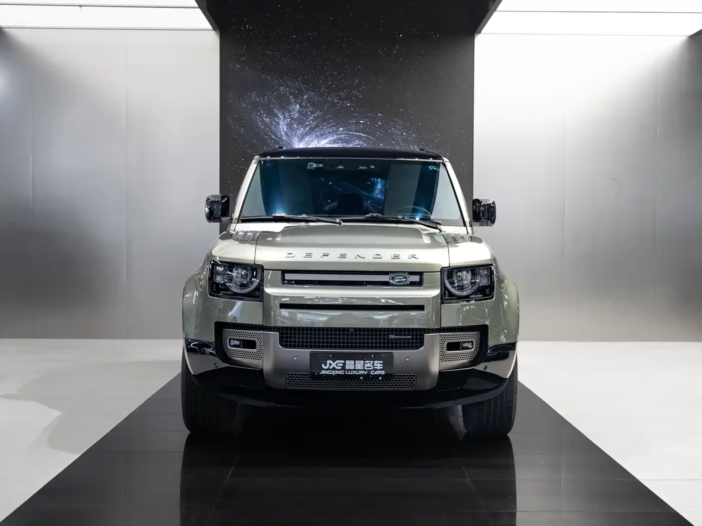 Land Rover Defender 2023 Model 110 3.0T P400 X-DYNAMIC HSE фото 2