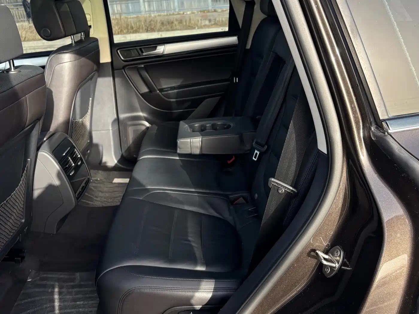 Volkswagen Touareg 2016 3.0TSI High Configuration фото 23