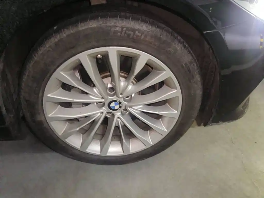 BMW 5 Series, миниатюра 18